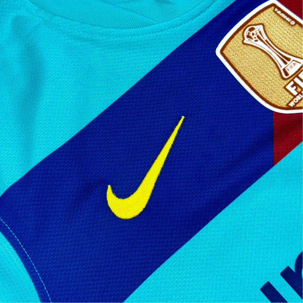 FC Barcelona 2010/11 Away