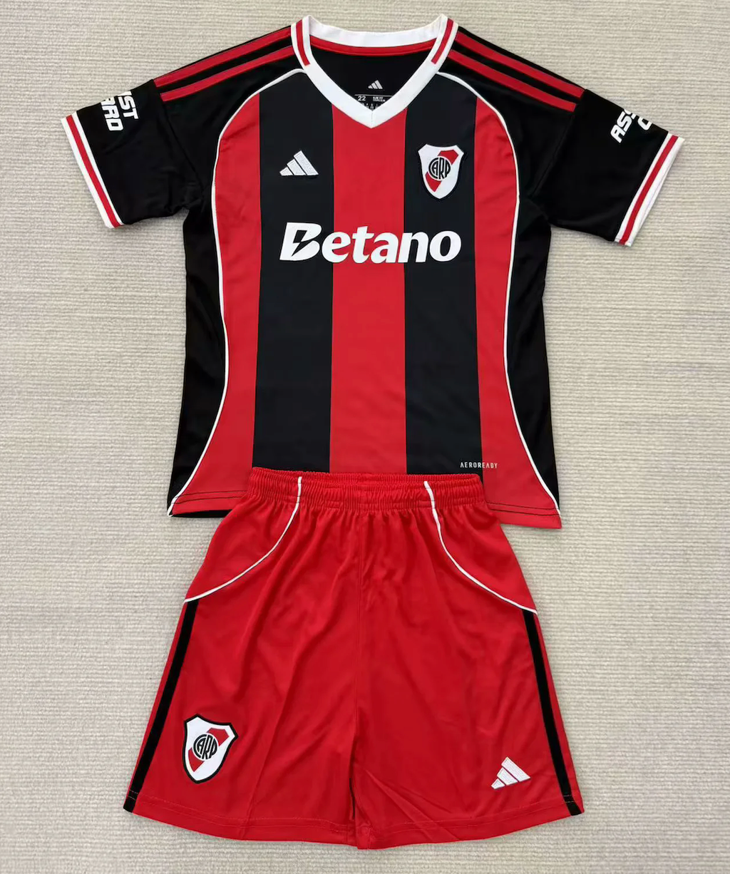 River Plate 2025/26 Kids Away