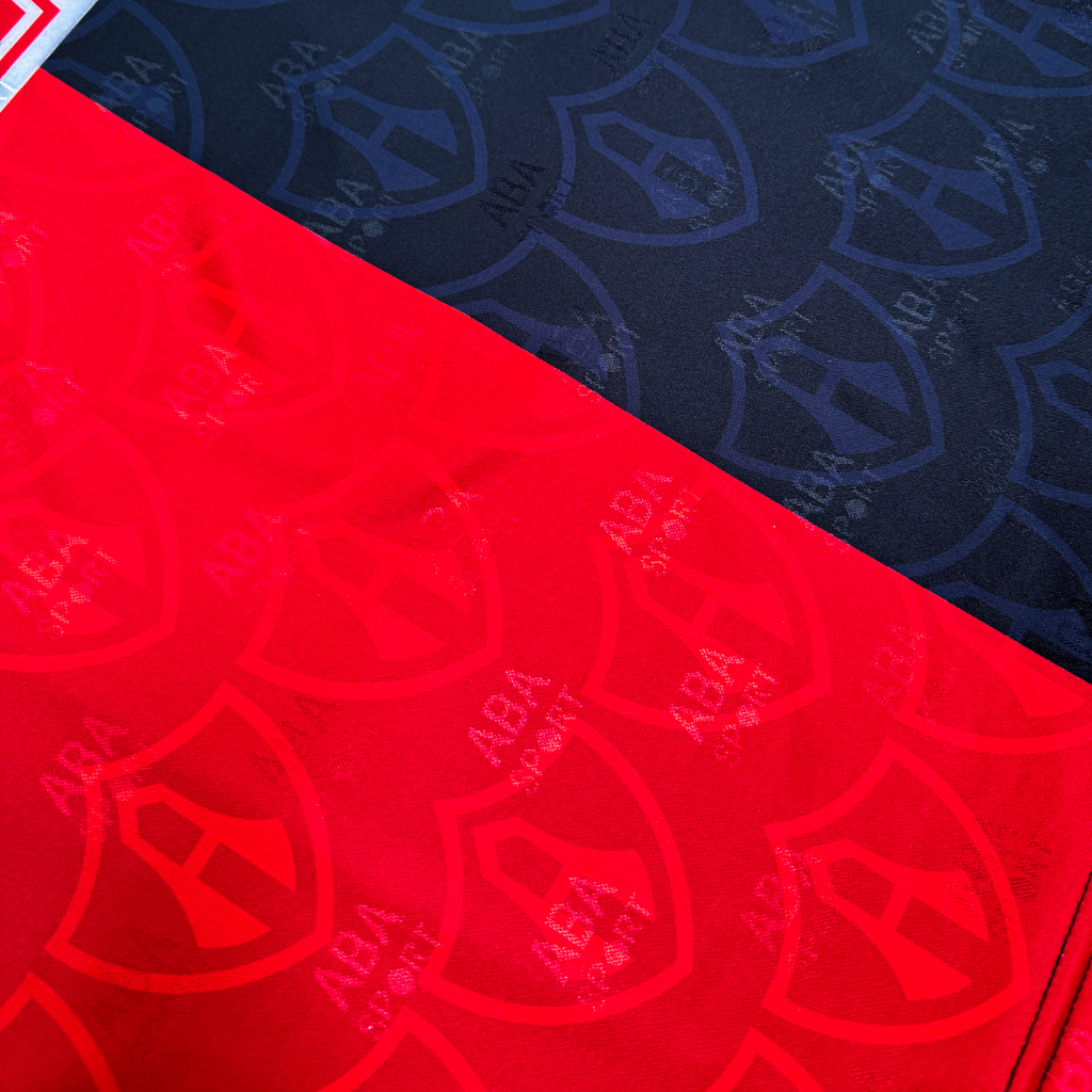 Atlas 1994/95 Home