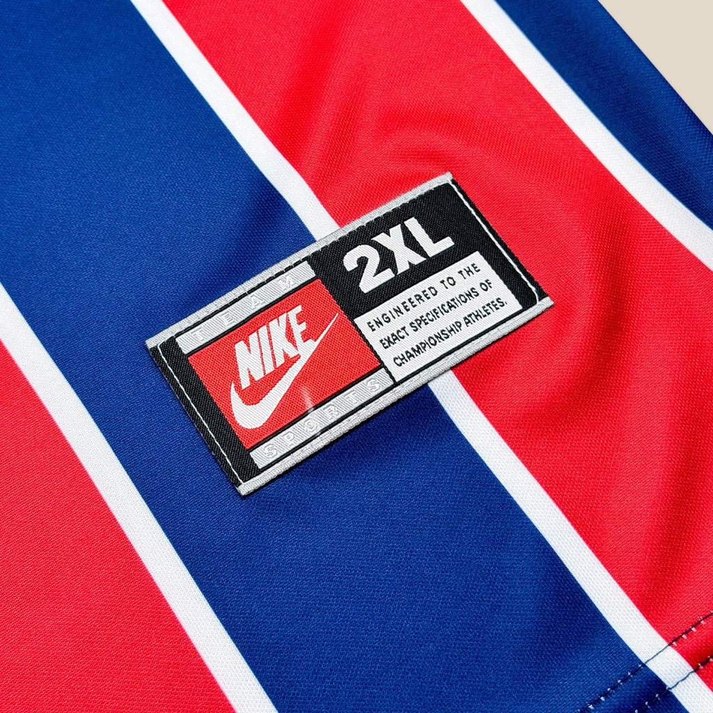 Chivas 1997/98 Away