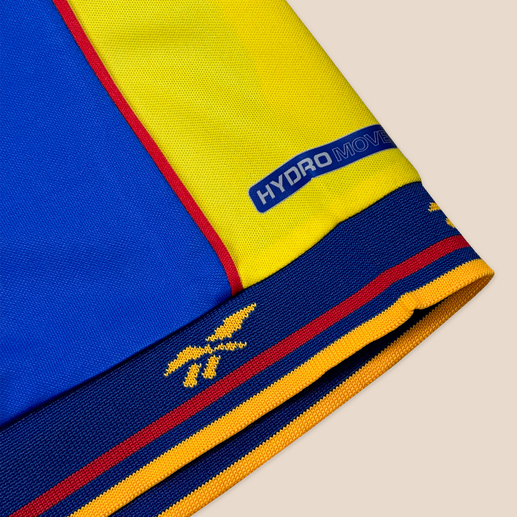 Colombia 2001 Home