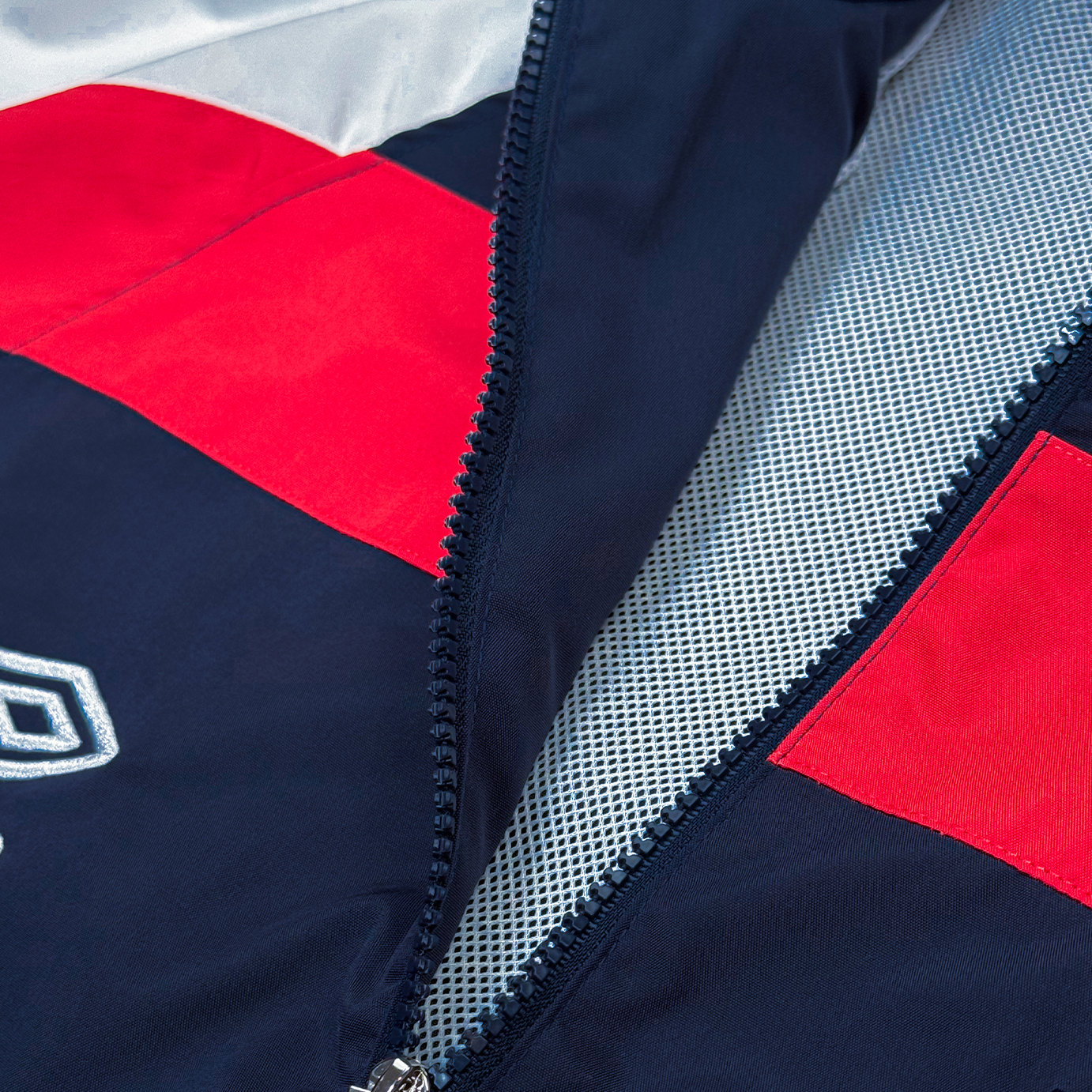 England 1998 Windbreaker