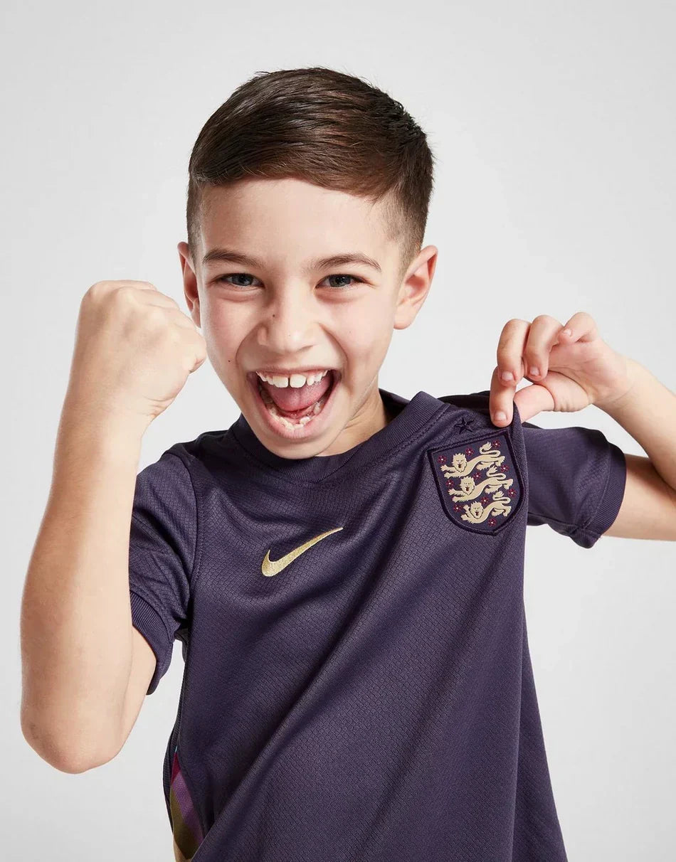 England 2024/25 Kids Away