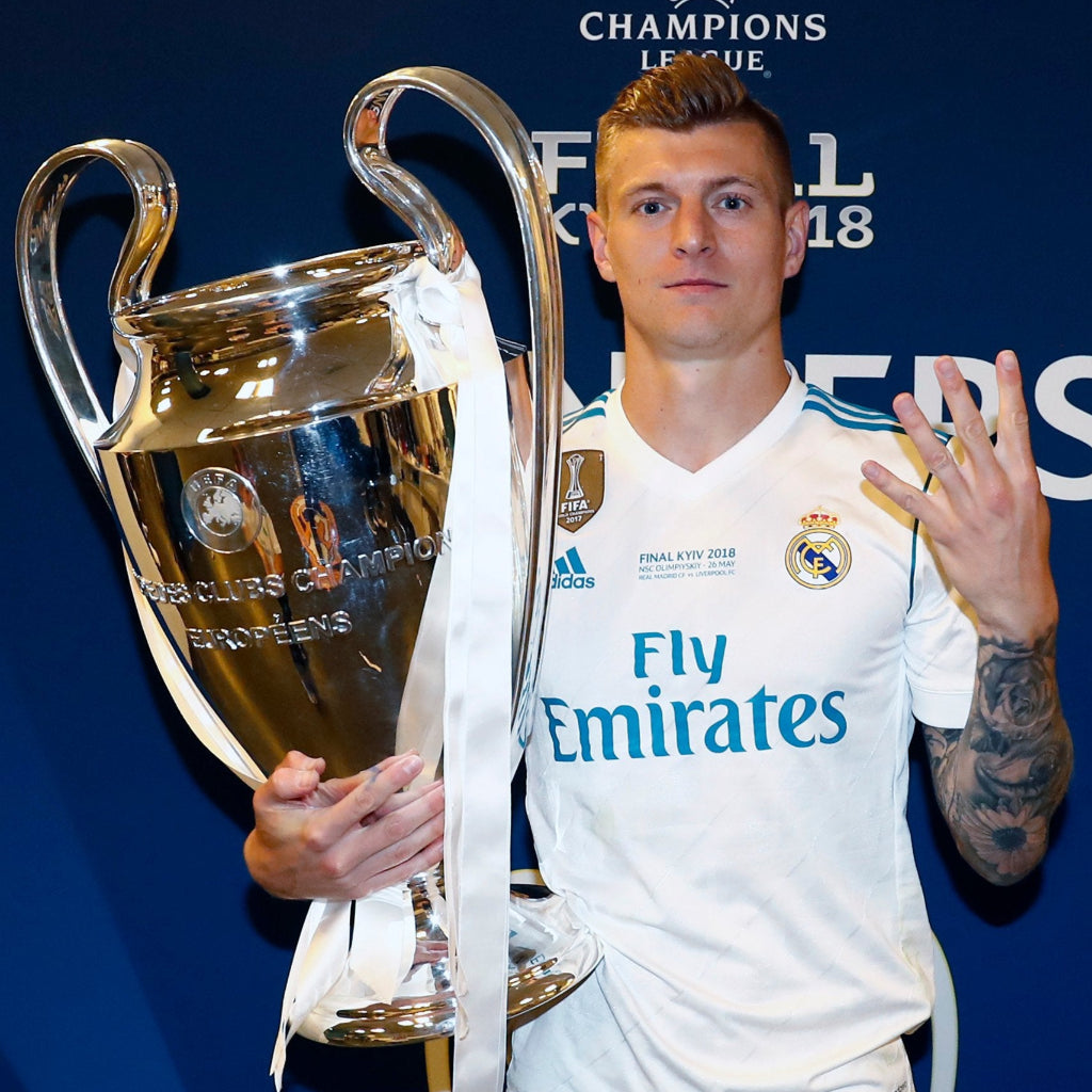 Real Madrid 2017/18 Home for Kids