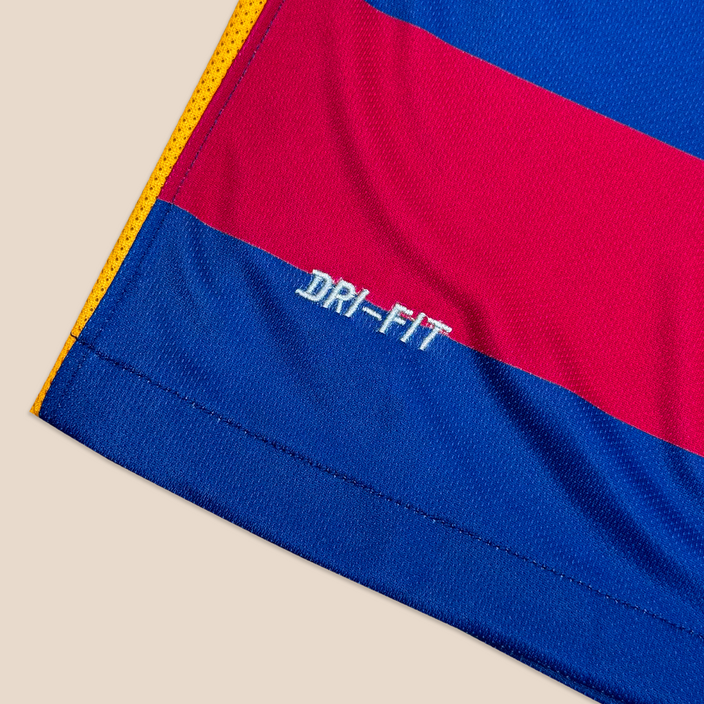 FC Barcelona 2015/16 Home