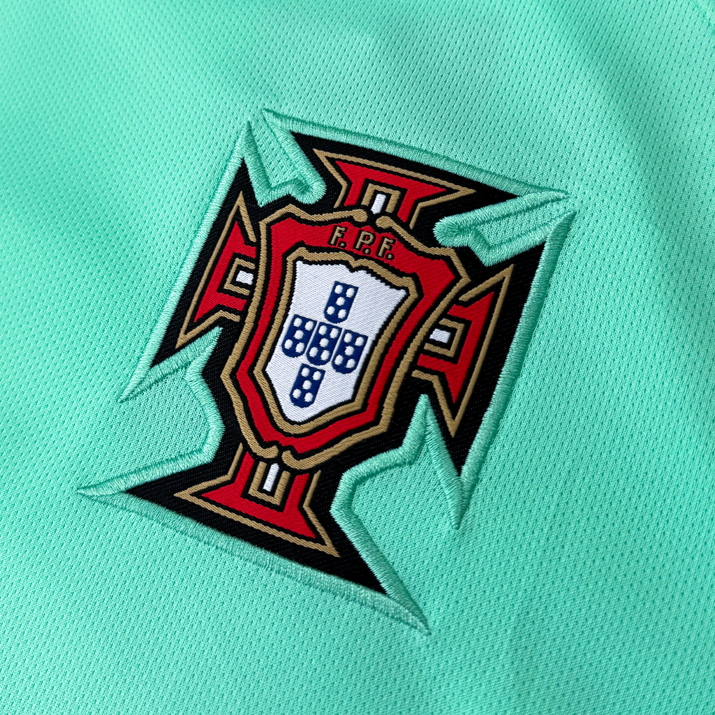 Portugal 2016 Away