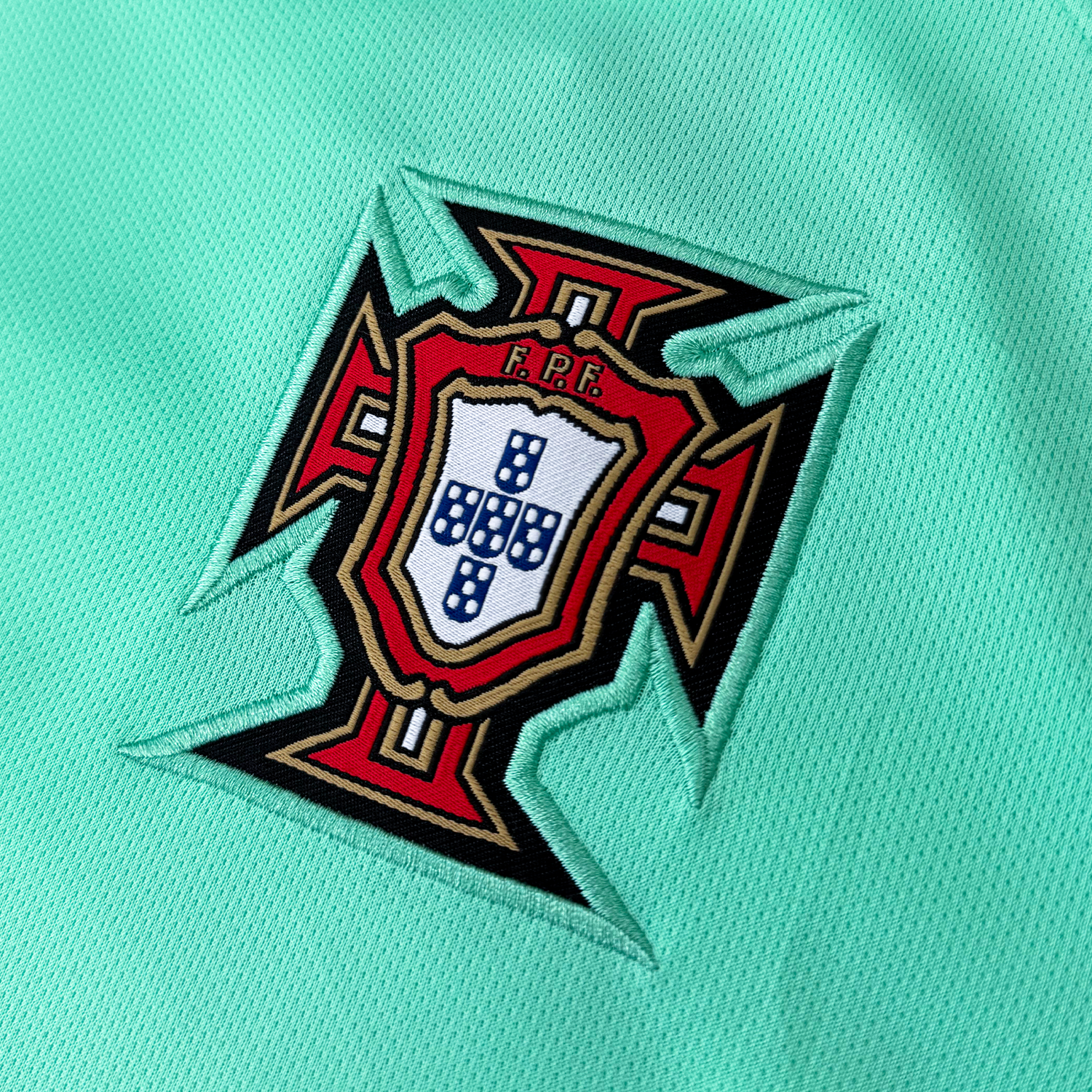 Portugal 2016 Away