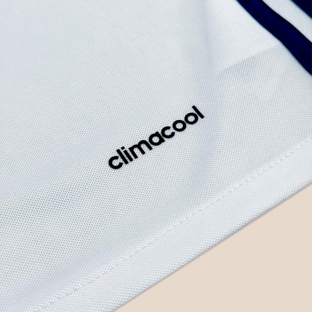 Real Madrid 2016/17 Home