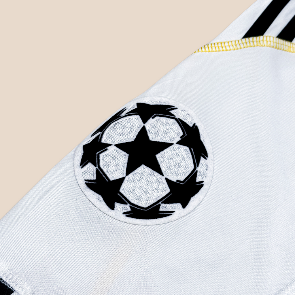 Real Madrid 2009/10 Home
