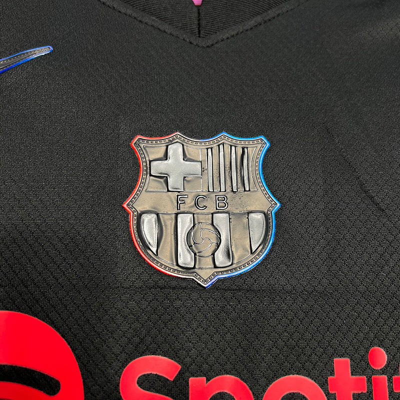 Barcelona 2024/25 Kids Away