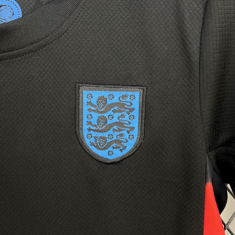 England 2025/26 Kids Away
