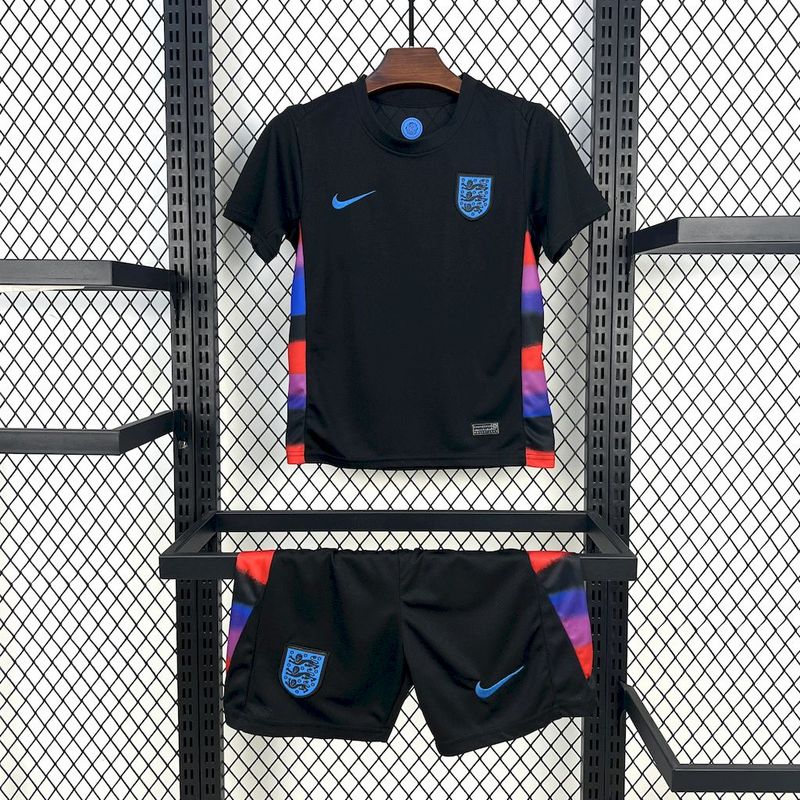 England 2025/26 Kids Away