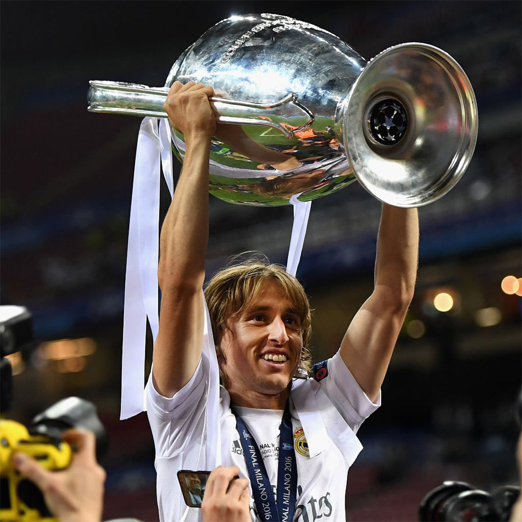 Real Madrid 2015/16 Home